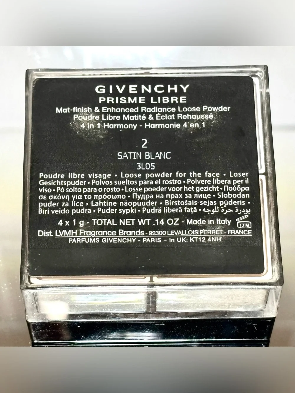 Givenchy Original Formula Prisme Libre Powder Satin Blanc No 2